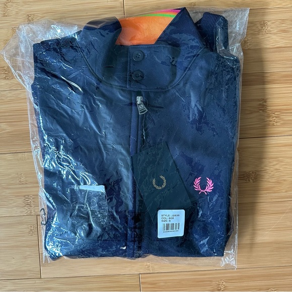 New FRED PERRY Made In Japan Stand Collar Neck Track Jacket S Navy Pink Laurel - Picture 15 of 16